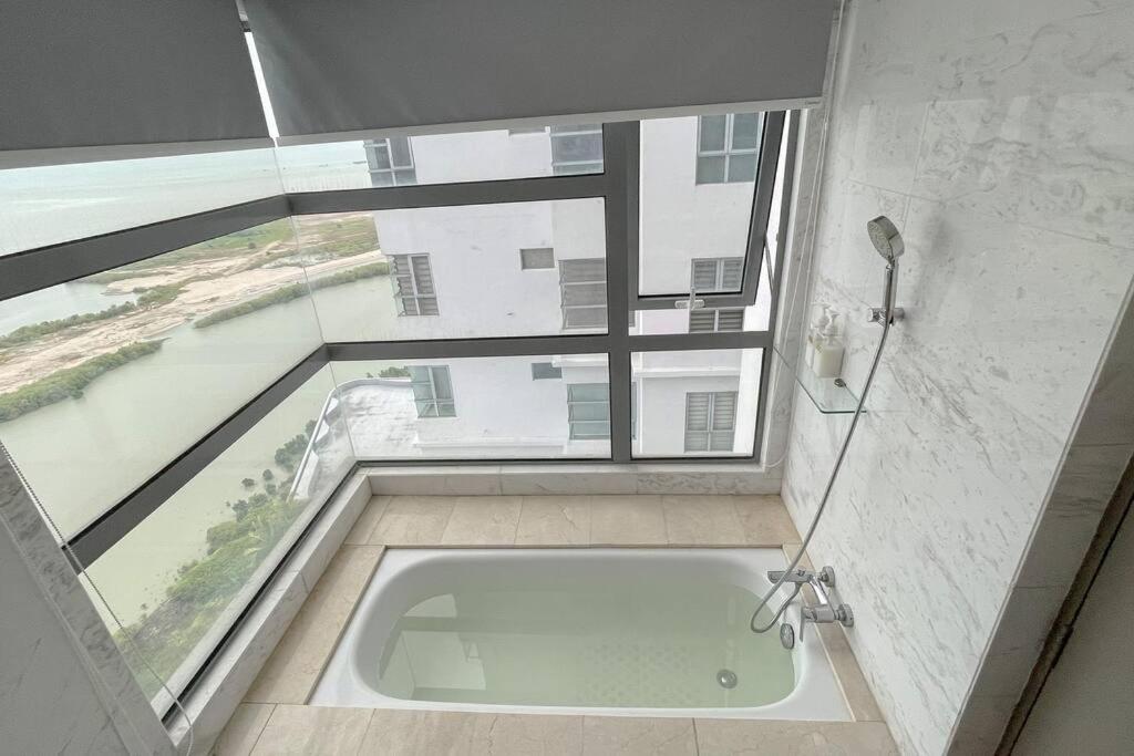 【3bedr】portuguese Seaview Cozy 葡萄牙村海景 Apartment *